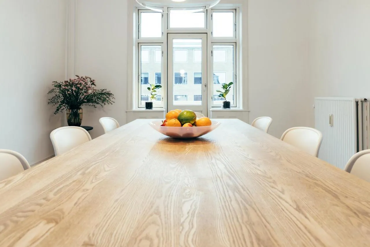 Apartment Elegant, Evocative And Cosy Home In Osterbro With A Panoramic View. Eco-Friendly. 1Km Harbour/ Beach, 3Km- City Center, 13Km-Airport. Kopenhagen
